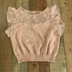 Cupcakes & Cashmere women's size x-small Cropped floral embroidered top